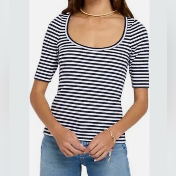 Faherty Freestyle Rib T-Shirt in Navy Desi Stripe M - Picture 2 of 9